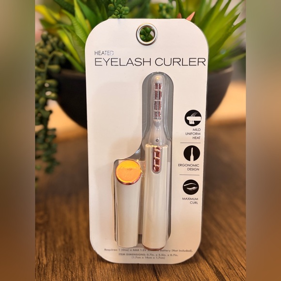 Ulta Heated Eyelash Curler with Ergonomic Design- White Pink color ✨ - Picture 4 of 5